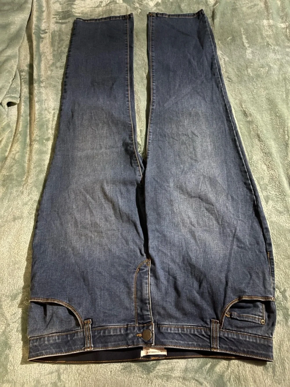 Westbound Women's Jeans in Dark Blue Denim - Picture 1 of 4